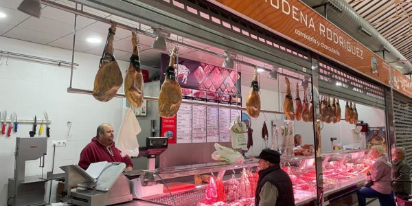 CARNICERÍA Y CHARCUTERÍA ALMUDENA